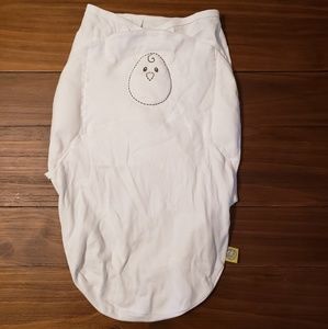 Nested Bean swaddle